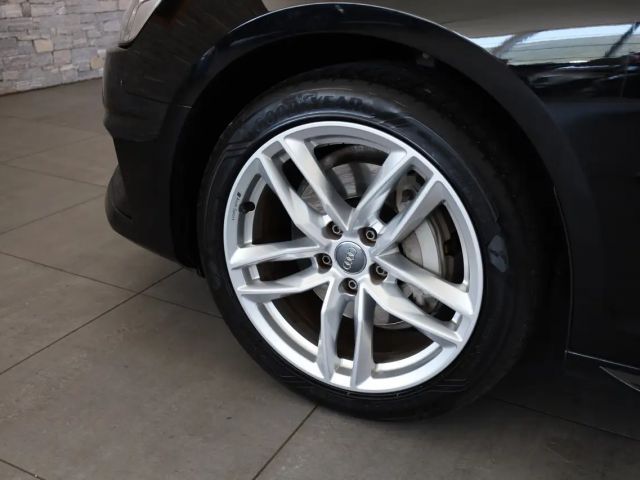 Audi A4 40 TDI Avant S-Tronic