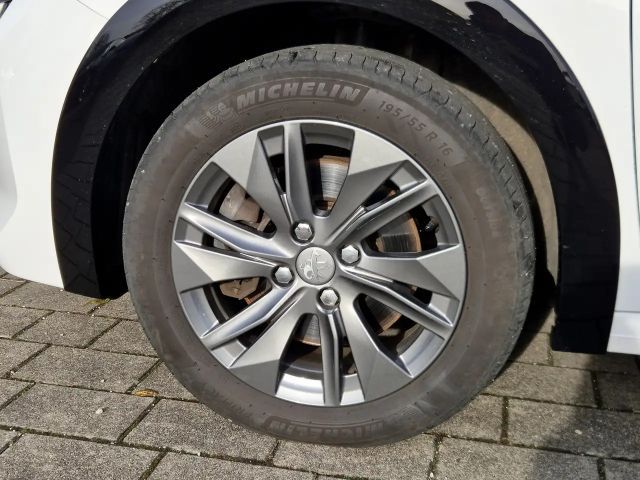 Peugeot E-208 Active Pack