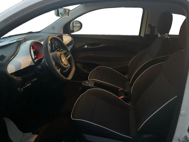 Fiat 500e 500 e Base KeyLess KlimaA Navi SpurH