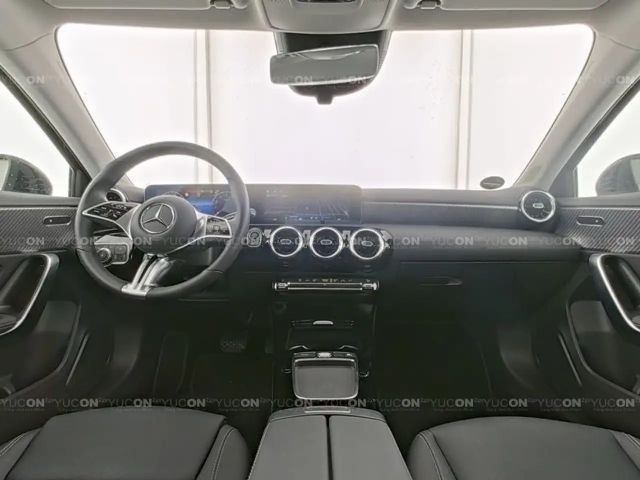 Mercedes-Benz A 180 LENKRADHEIZUNG LED HP USB PAKET