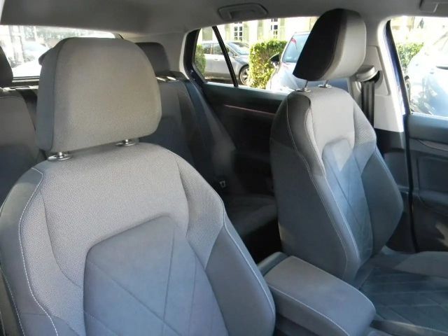 Volkswagen Golf Golf VIII Style