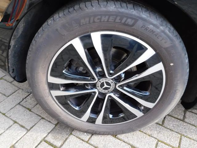 Mercedes-Benz A 180 Progressive