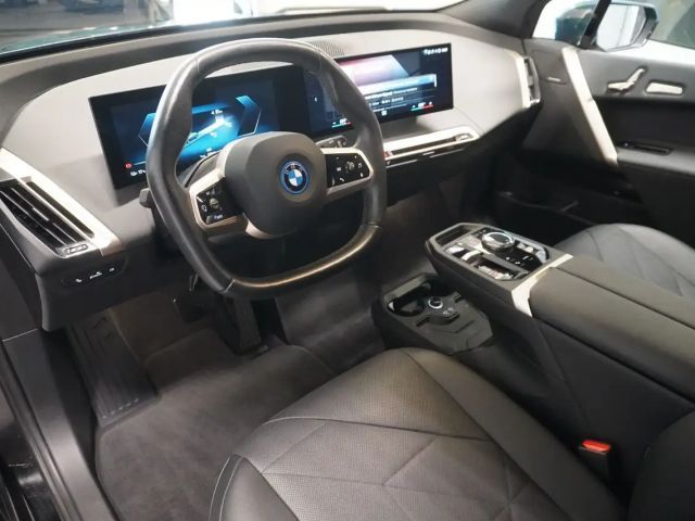 BMW iX xDrive40