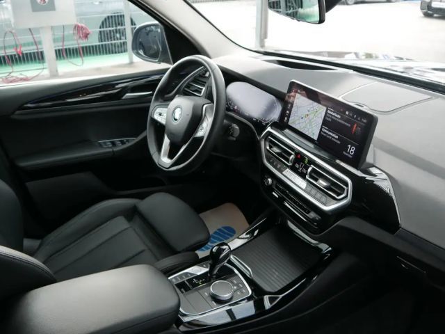 BMW X3 xDrive30e