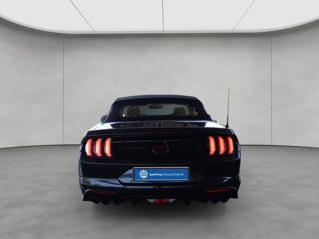 Ford Mustang Convertible GT 5.0 V8