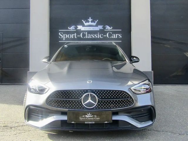Mercedes-Benz C 220 4MATIC AMG Line C 220 d