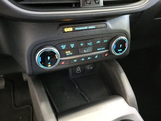 Ford Kuga Cool & Connect