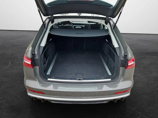 Audi S6 Avant Quattro