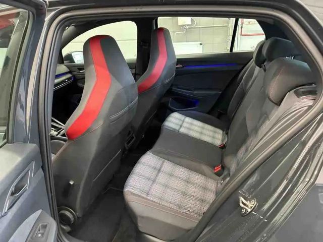Volkswagen Golf 2.0 TSI DSG GTI