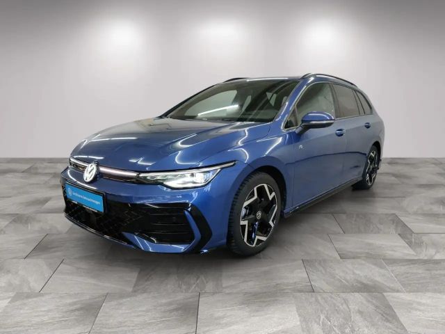 Volkswagen Golf 1.5 TSI R-Line Variant