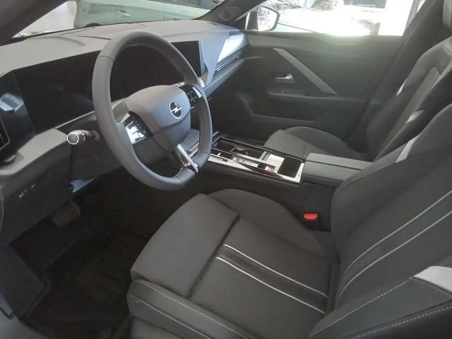 Opel Astra GS-Line Grand Sport