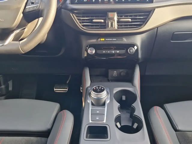 Ford Kuga Plug in Hybrid ST Line X