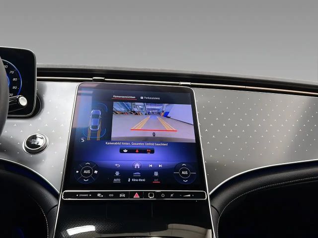 Mercedes-Benz EQE 350 AMG Line Sedan