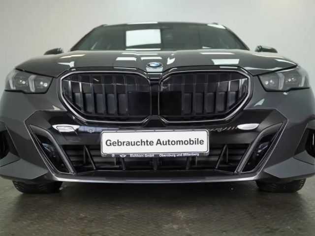 BMW 540 540d M-Sport Touring xDrive