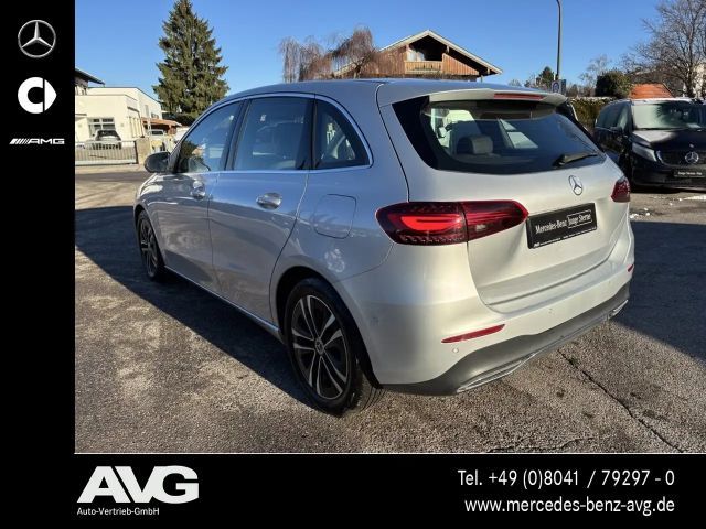 Mercedes-Benz B 180 Progressive