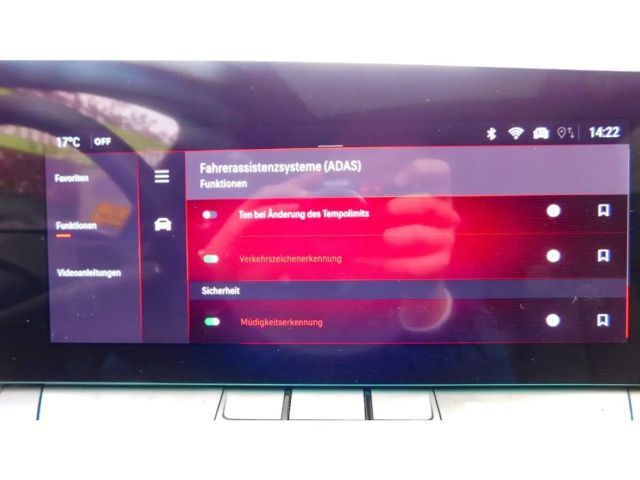 Opel Astra Sports Tourer Ultimate