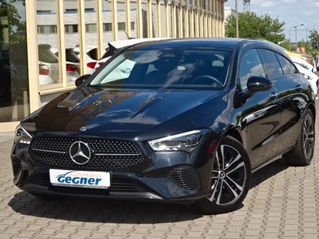 Mercedes-Benz CLA 200 Progressive