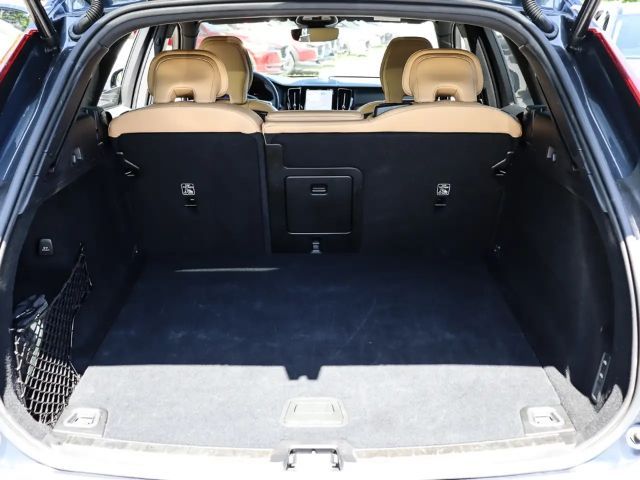 Volvo XC60 AWD Dark Ultimate