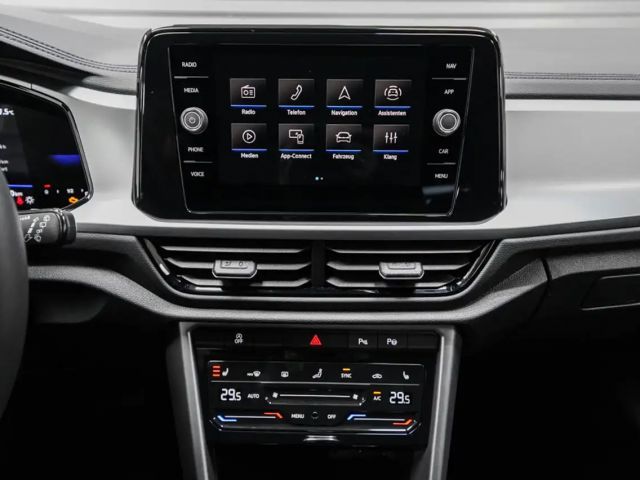 Volkswagen T-Roc DSG Life Plus