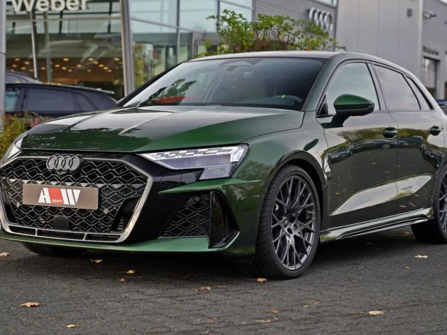 Audi RS3 Sedan