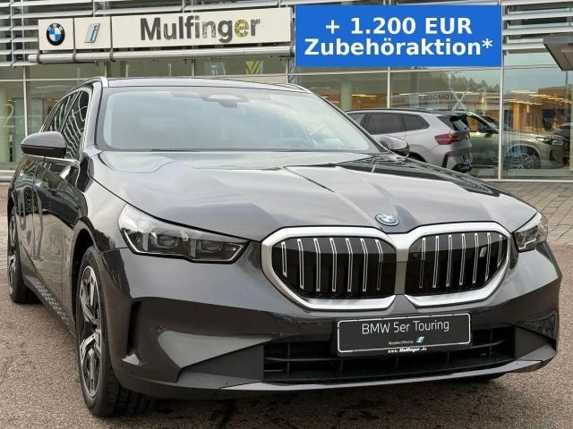BMW i5 e40 T. HUD ACC SuView.Sitzbel.LiveProf.AHK19"