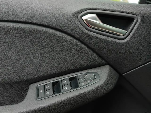 Mitsubishi Colt PLUS 1,0 LED Sitzheiz Lenkradheiz Kamera