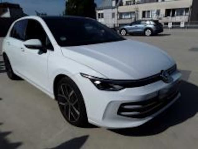 Volkswagen Golf 1.5 eTSI DSG Golf VIII Style