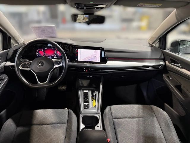 Volkswagen Golf DSG Life