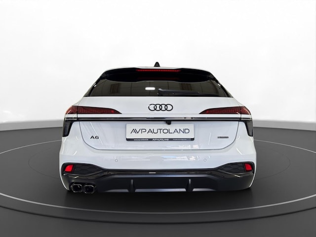 Audi A6 Avant Quattro S-Tronic