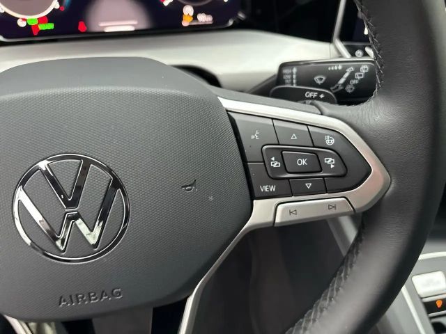 Volkswagen Golf DSG Life