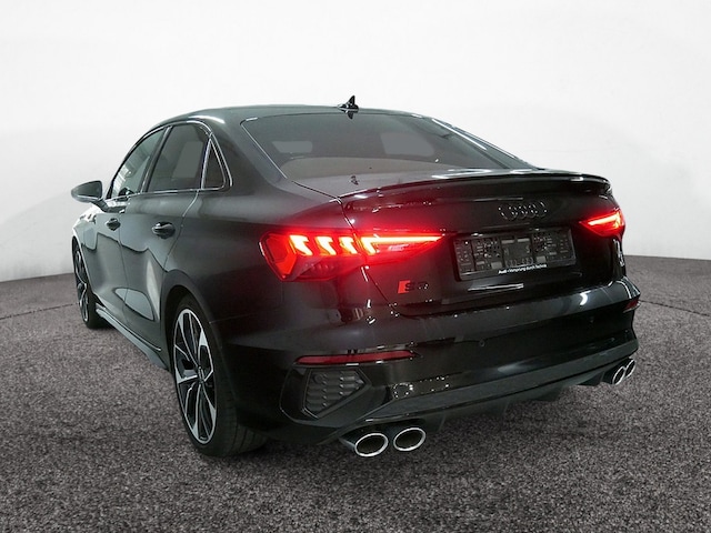 Audi S3 Quattro S-Tronic Sedan