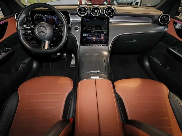 Mercedes-Benz GLC 300 4MATIC AMG Line