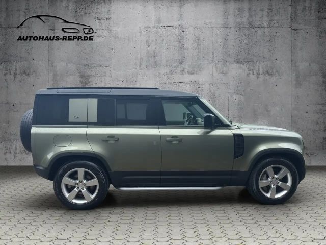 Land Rover Defender 110