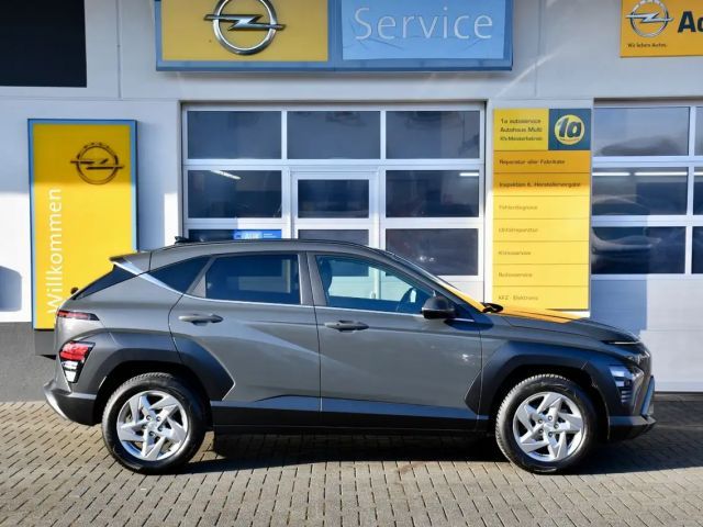 Hyundai Kona 2WD Trend