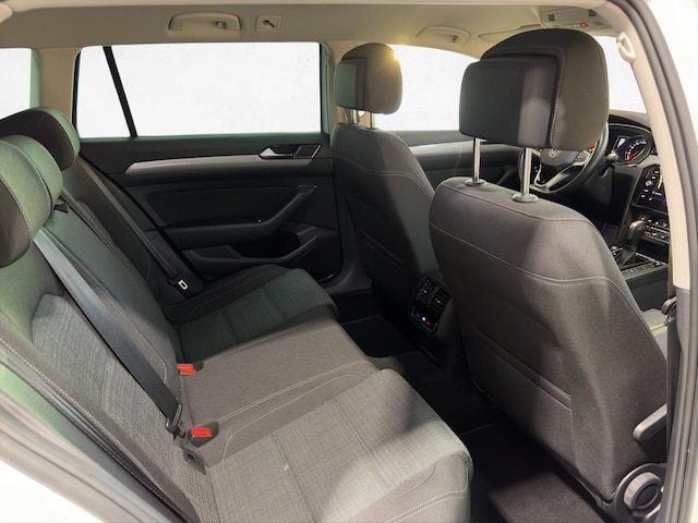 Volkswagen Passat 1.5 TSI Business DSG Variant