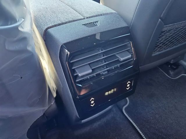 Peugeot 5008 GT-Line Hybrid