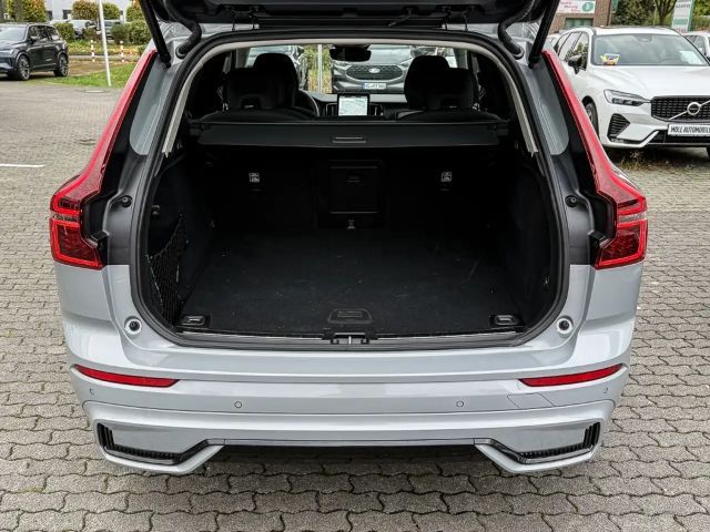 Volvo XC60 AWD Dark Plus
