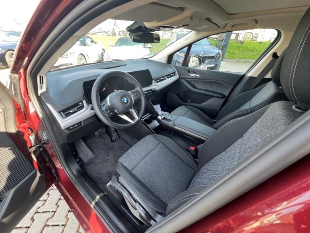 BMW 220 220i Active Tourer