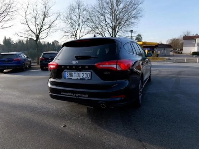 Ford Focus Cool & Connect