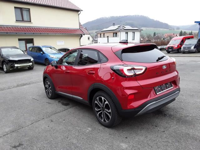 Ford Puma EcoBoost Titanium