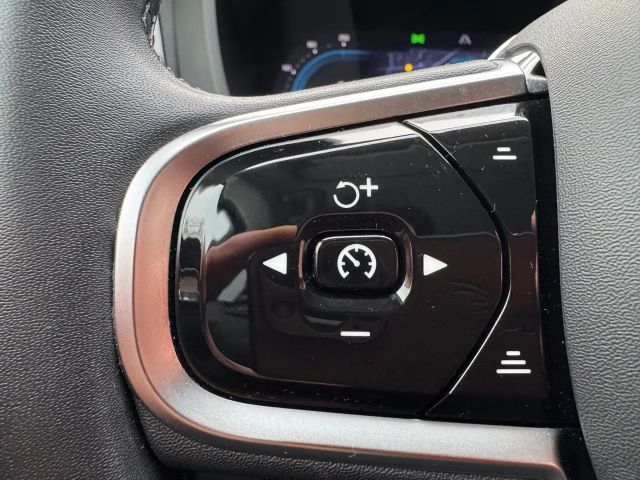 Volvo XC60 Dark Plus