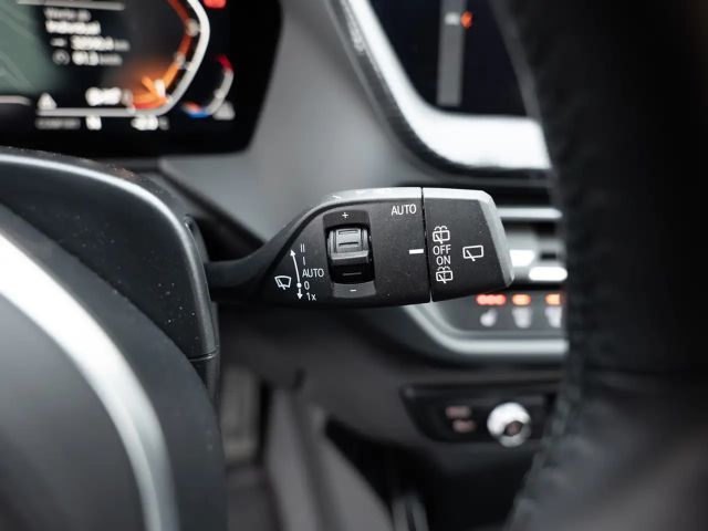 BMW 118 118i M-Sport Sedan