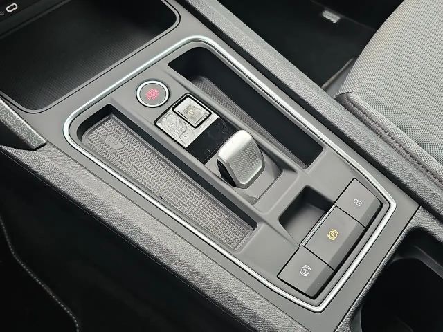 Seat Leon 1.5 eTSI Sportstourer Style