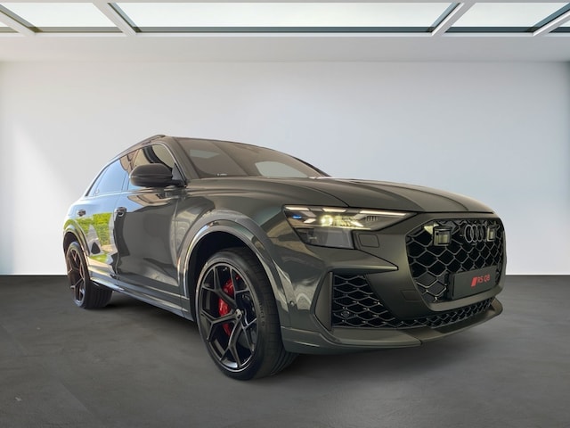 Audi RS Q8 Performance Quattro
