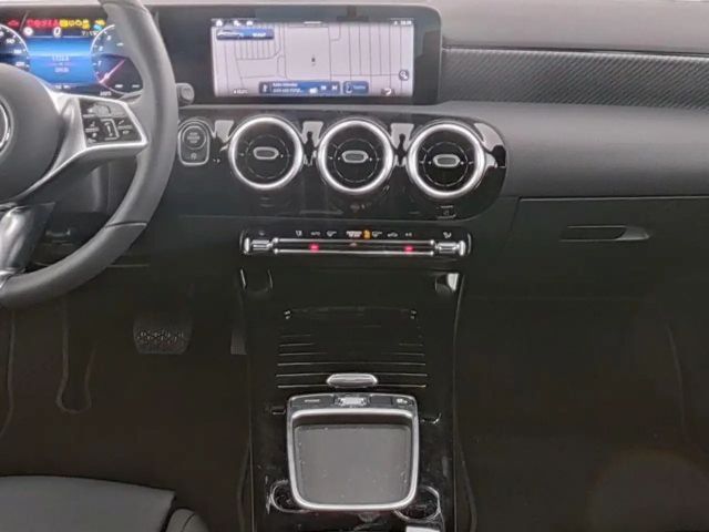 Mercedes-Benz A 180 , 7G-DCT, Progr. Advanced, Winter-Pak., Kamera,...