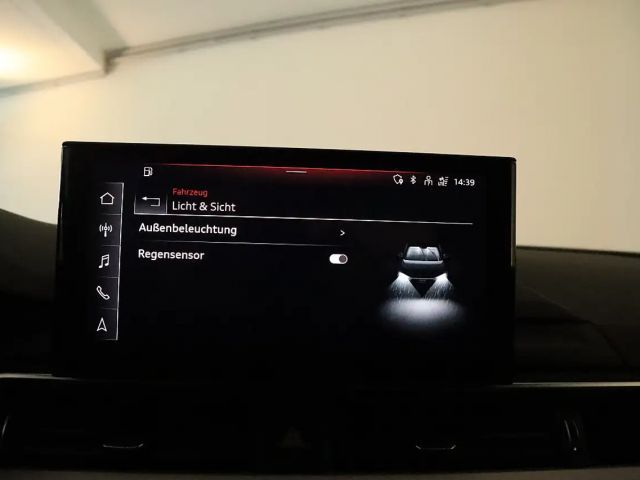 Audi A4 30 TDI Avant S-Line