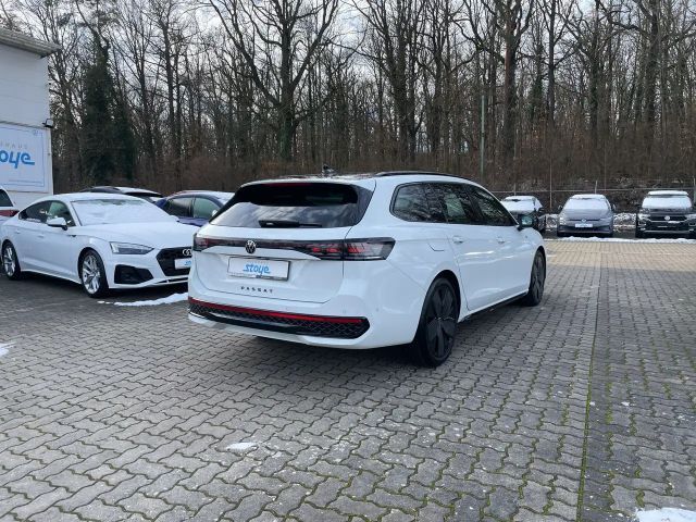 Volkswagen Passat DSG R-Line Variant