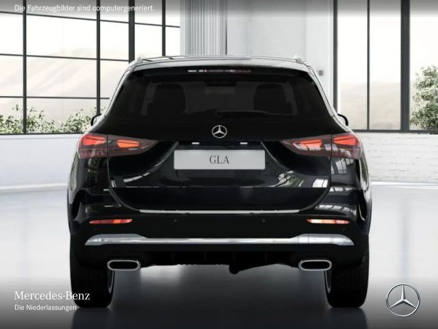 Mercedes-Benz GLA 180 AMG Line