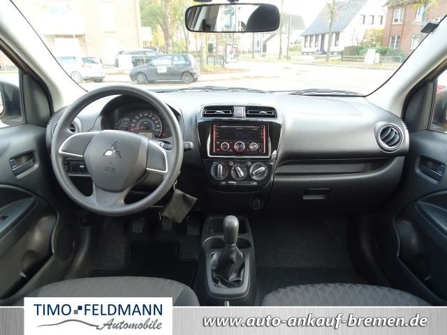 Mitsubishi Space Star Star