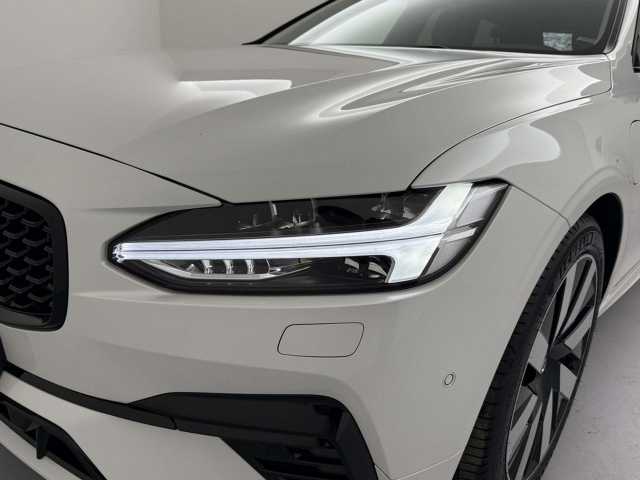 Volvo V90 AWD Dark Plus Recharge T6